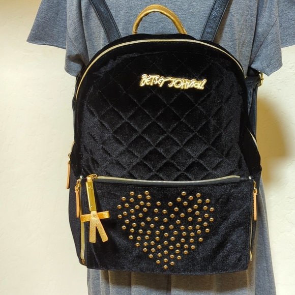 Betsey Johnson Handbags - Like New Betsey Johnson Black Velour Backpack with Gold Stud Heart Zip Off Pouch